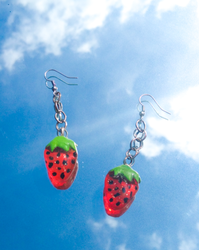 Strawberry dangly earrings