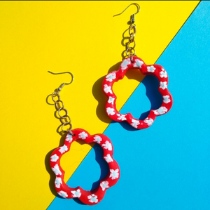 Red daisy earrings