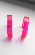 Load image into Gallery viewer, Hot pink+silver star jelly hoops

